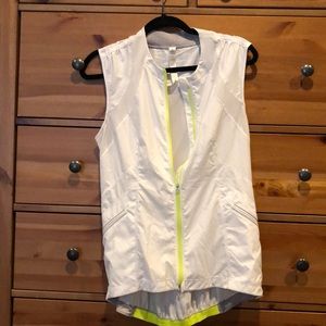 Lululemon light weight vest